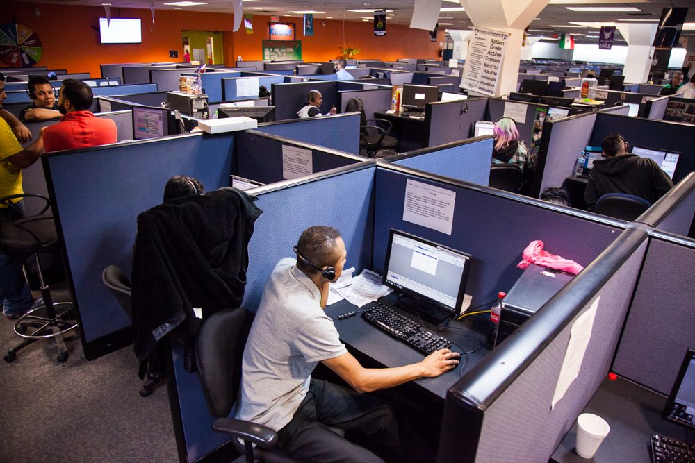 5 advantages of using an offshore call center